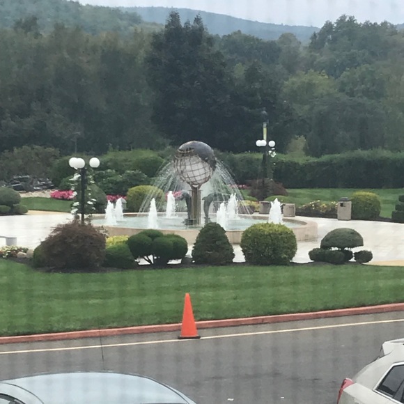 Meet your Posher, - Picture 1 of 1